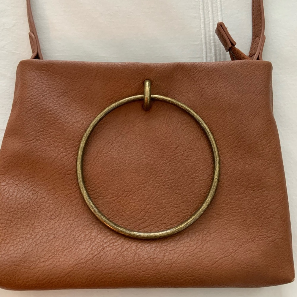 CUTE AND LITE WEIGHT PURSE!!!